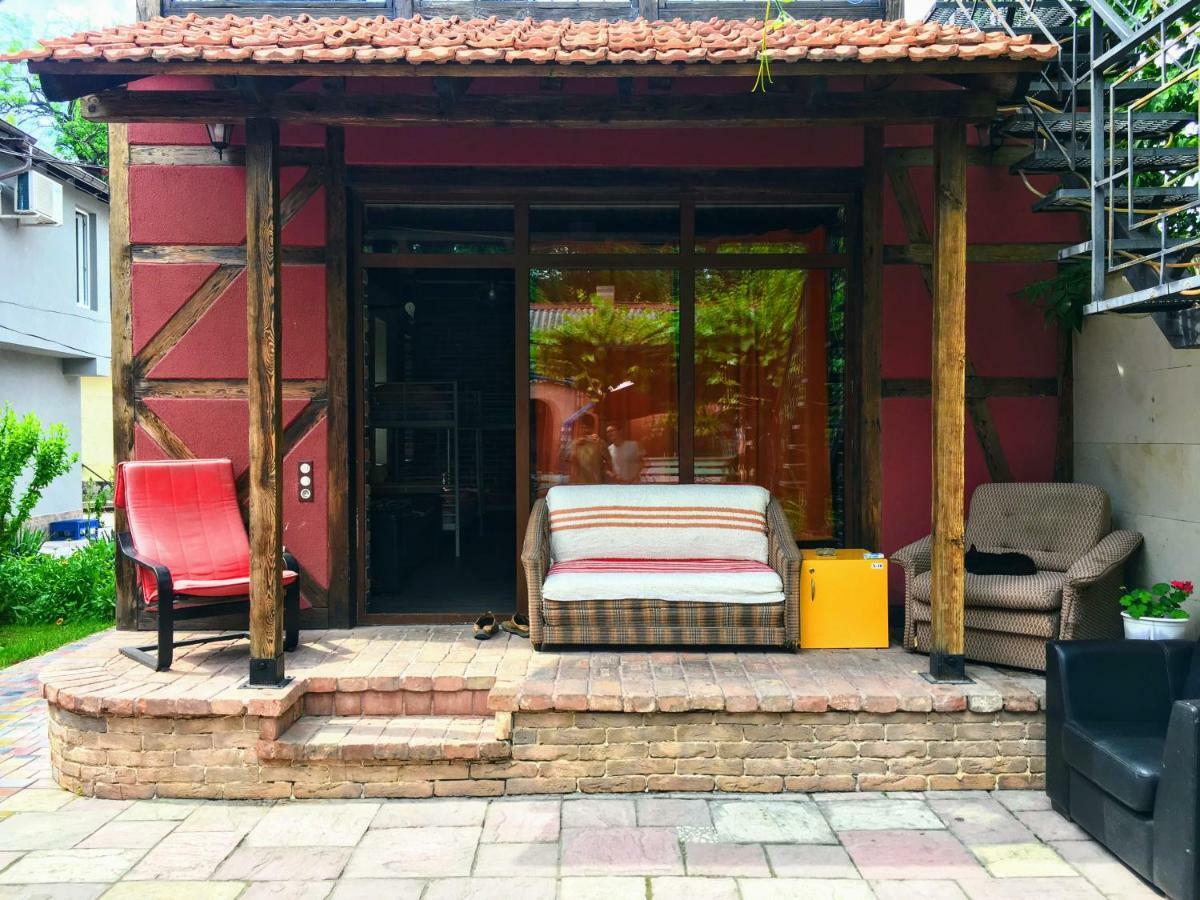 Funky Mamaliga Hostel Chisinau Eksteriør bilde